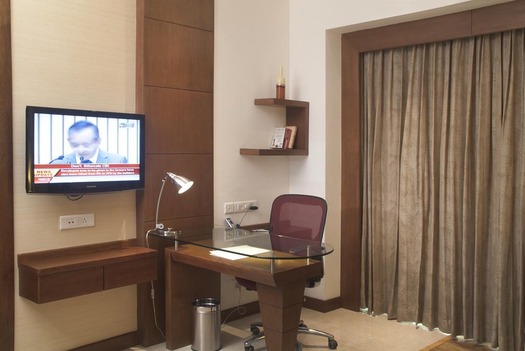 Savoy Suites Greater Noida Ngoại thất bức ảnh